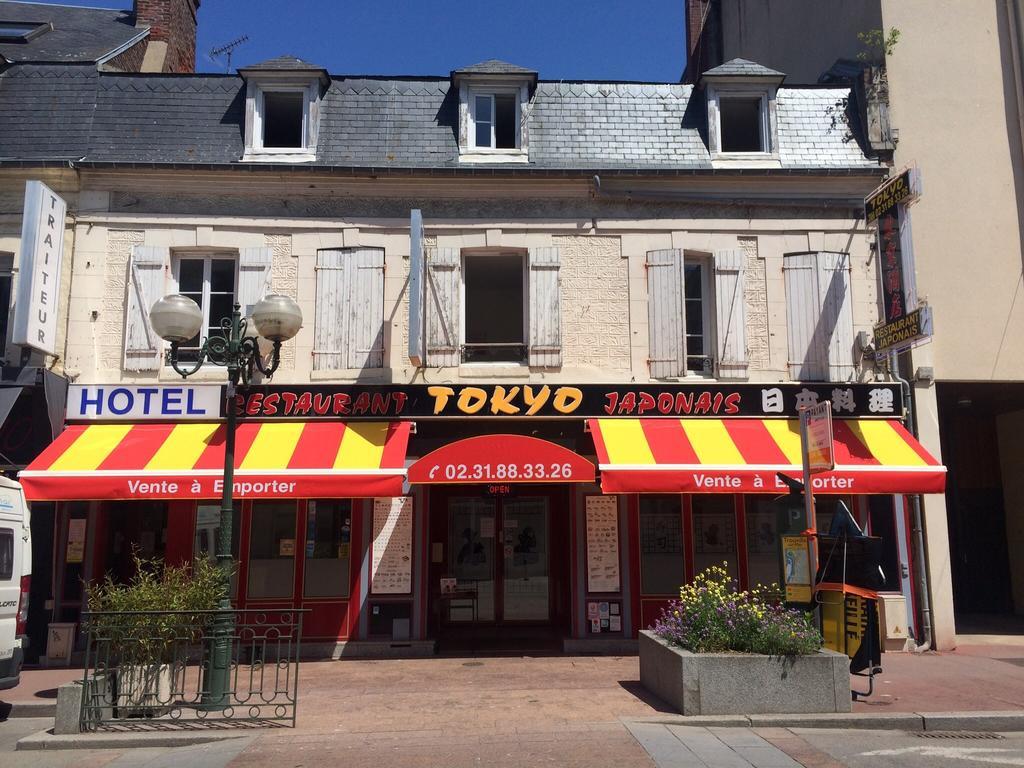 Hotel Restaurant Tokyo ทรูวิลล์-ซูร์-แมร์ ภายนอก รูปภาพ